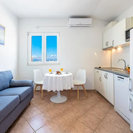 Apartment Mrkan 2 *